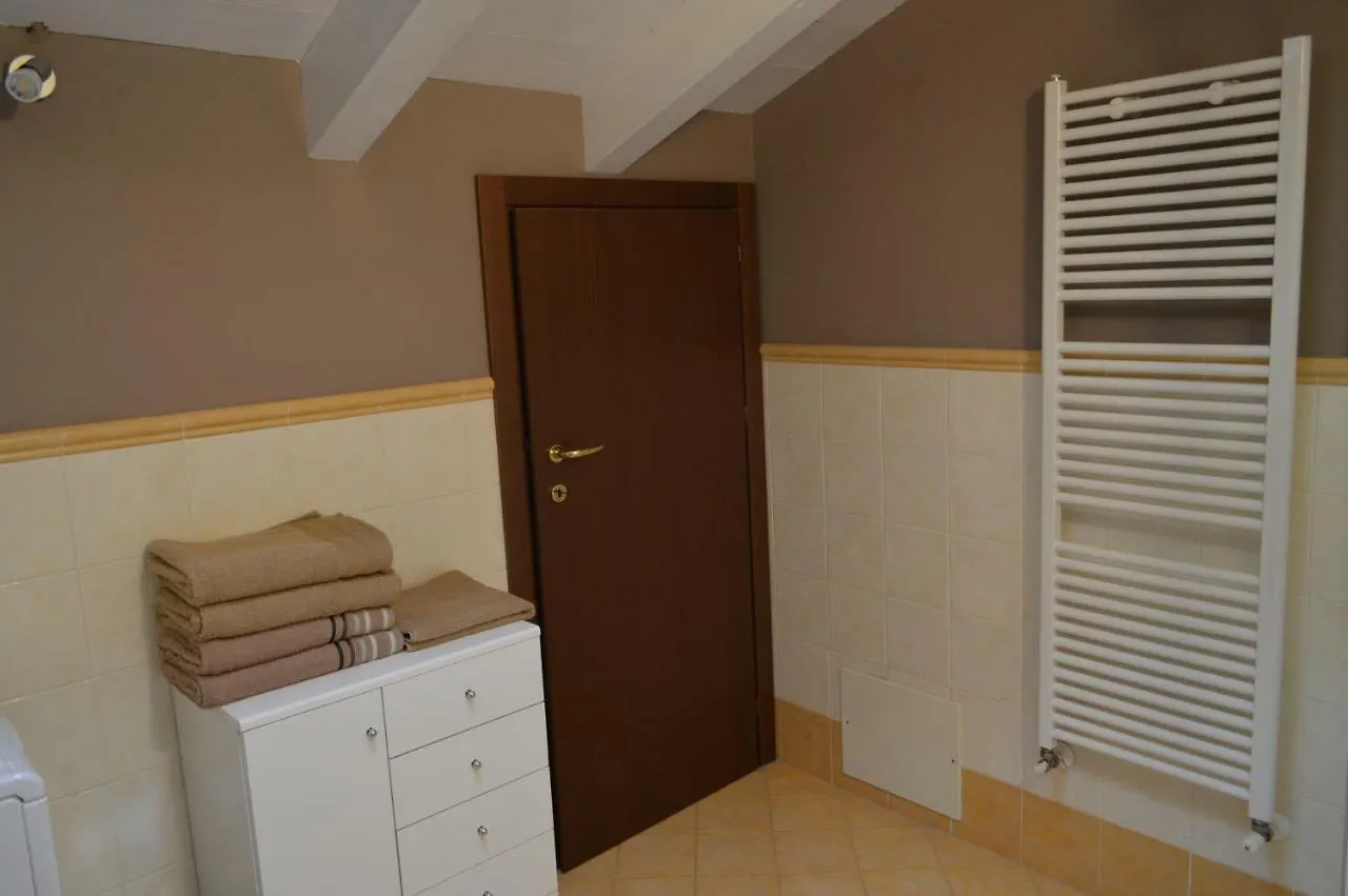Apartment Il Melograno B&B Apartament Roe
